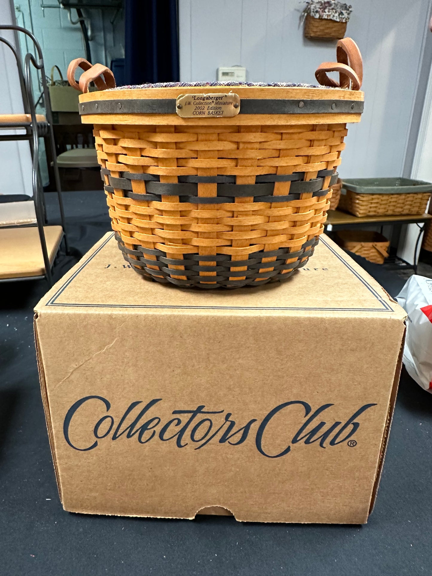 Longaberger Collectors Club JW Collection Miniature 2002 Edition Corn Basket with Liner and Protector