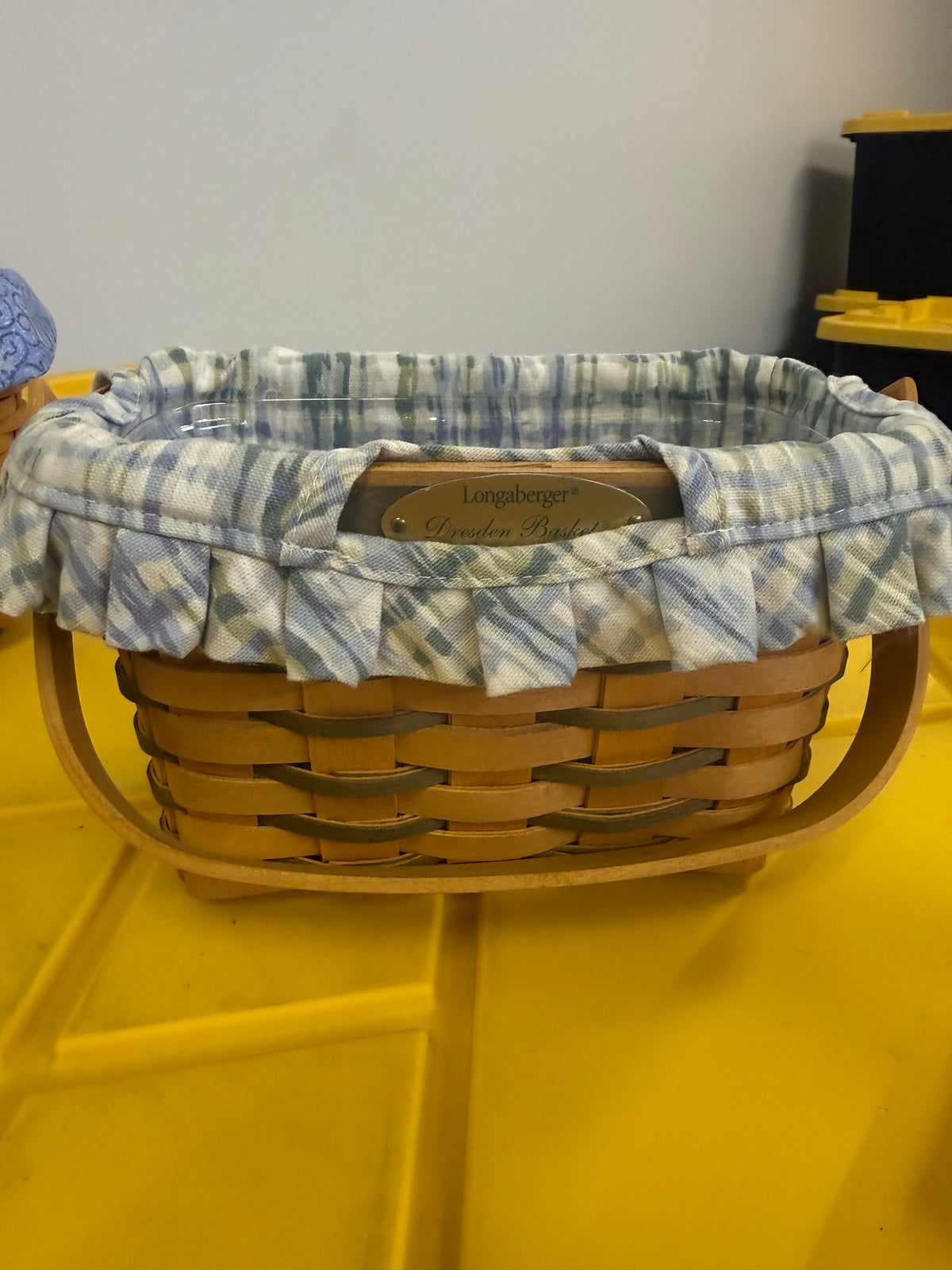 Longaberger 2001 Dresden basket with liner and protector