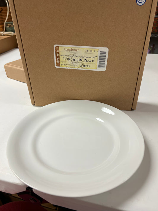 Longaberger everyday tableware luncheon plate