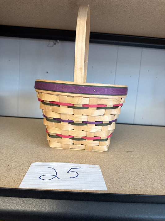 Longaberger 1996 Easter basket with protector