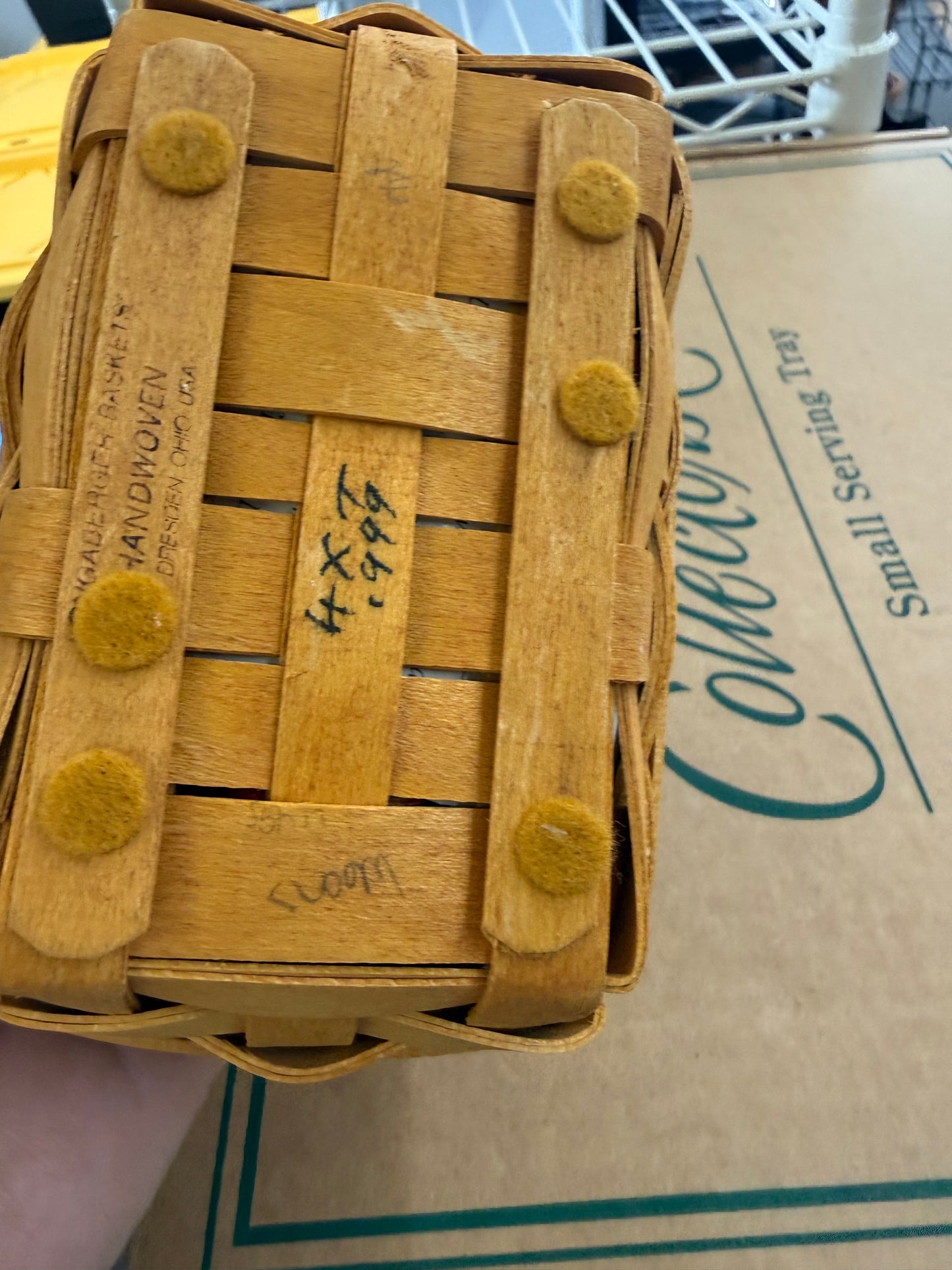 Longaberger parsley basket with liner and protector