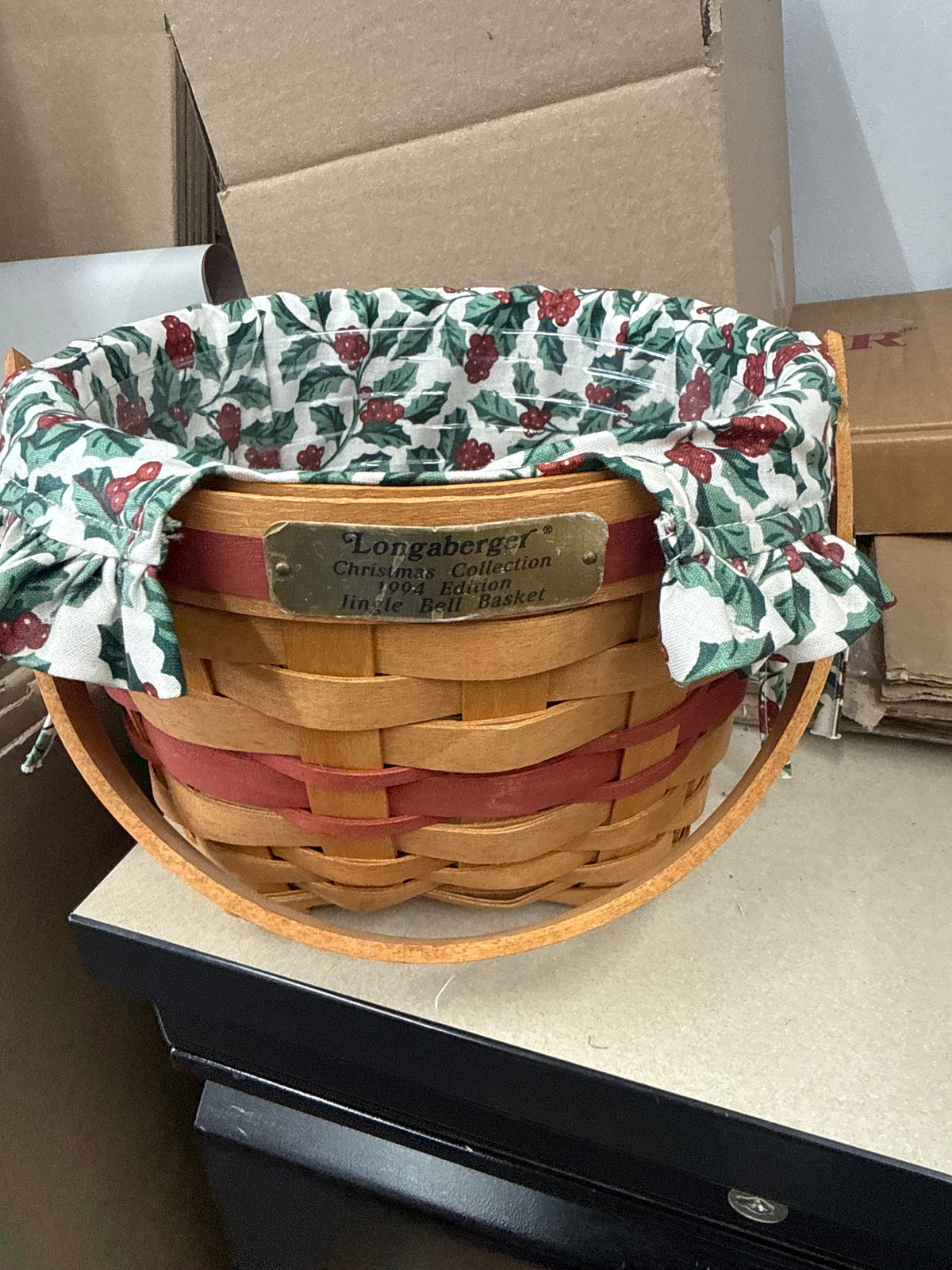 Longaberger jingle basket with liner and protector