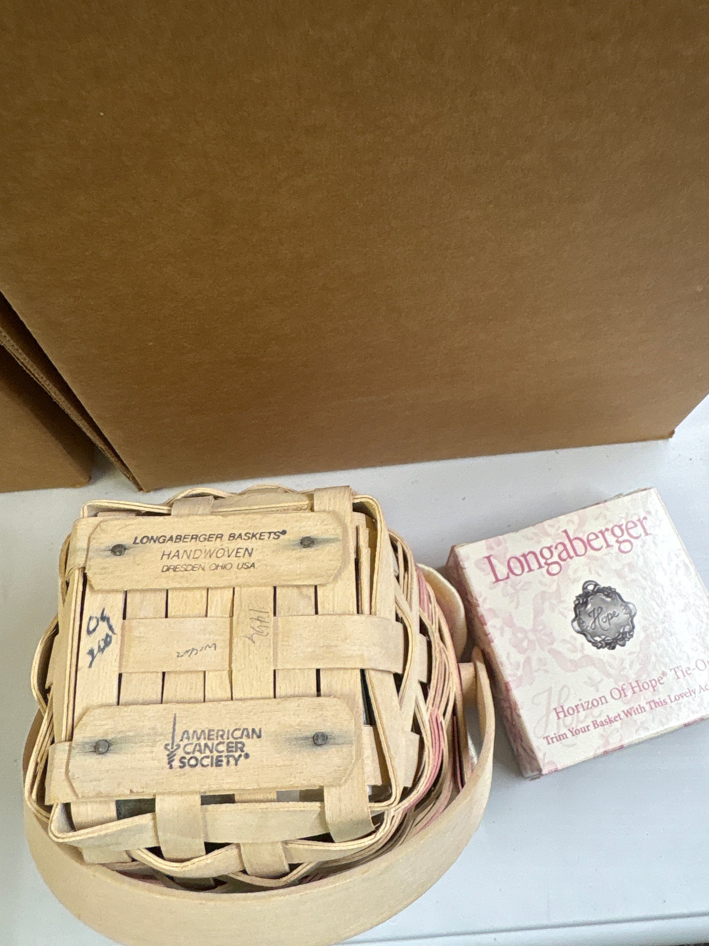 Longaberger 2001 horizon of hope basket with liner, protector, and tie-on