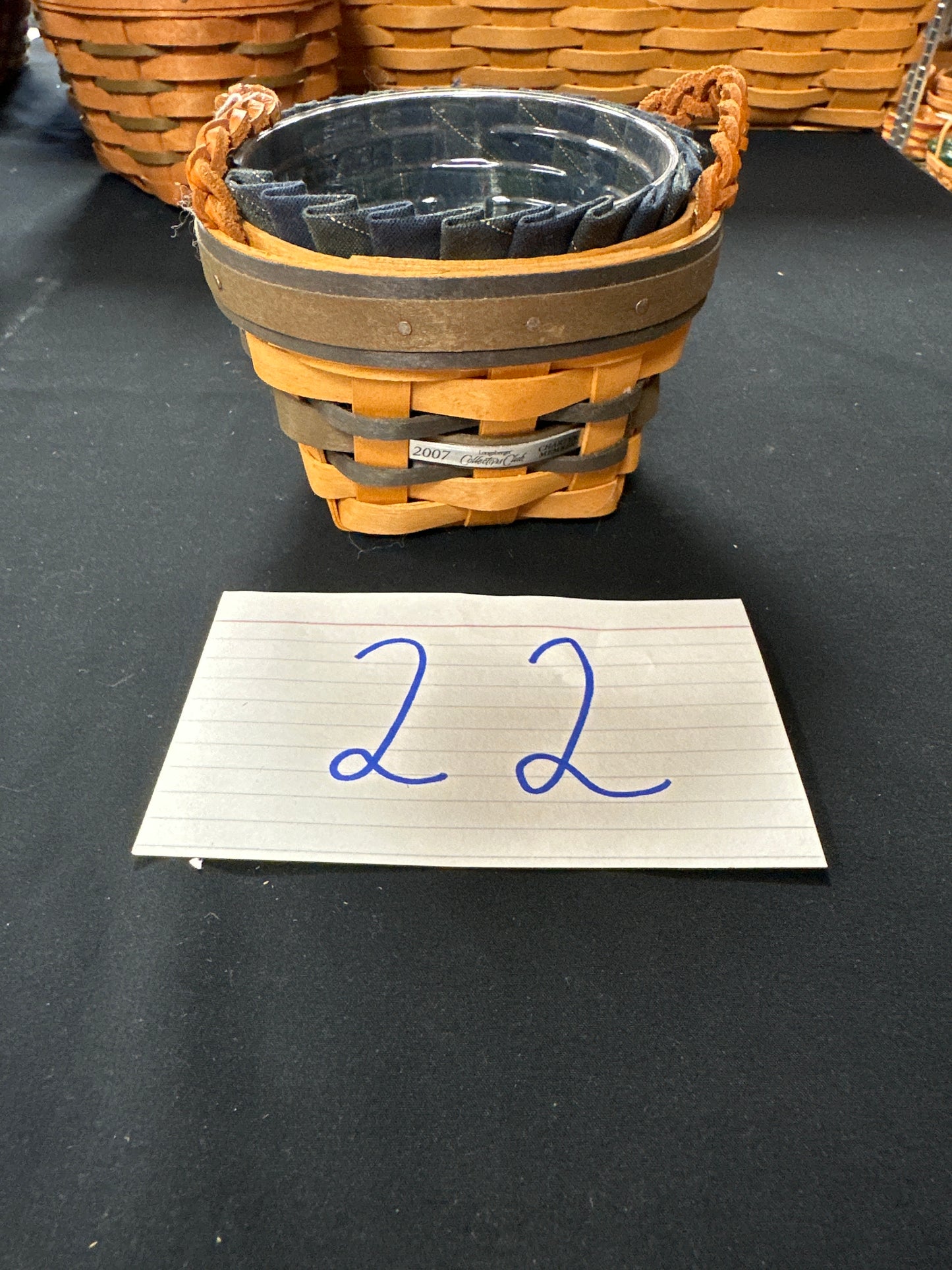 Longaberger Collectors Club 1998 Renewal Basket with Liner, Protector and 2007 Charter Member Plaque