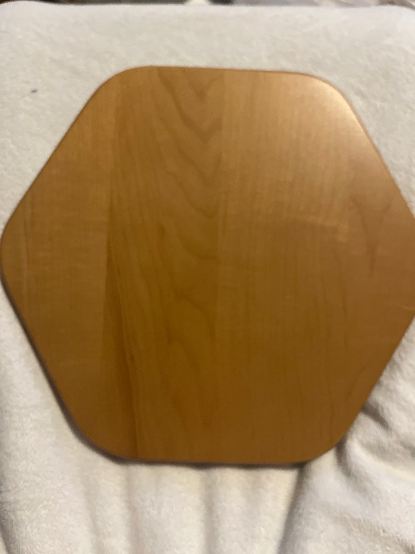 Longaberger 10”x9” hexagonal lid