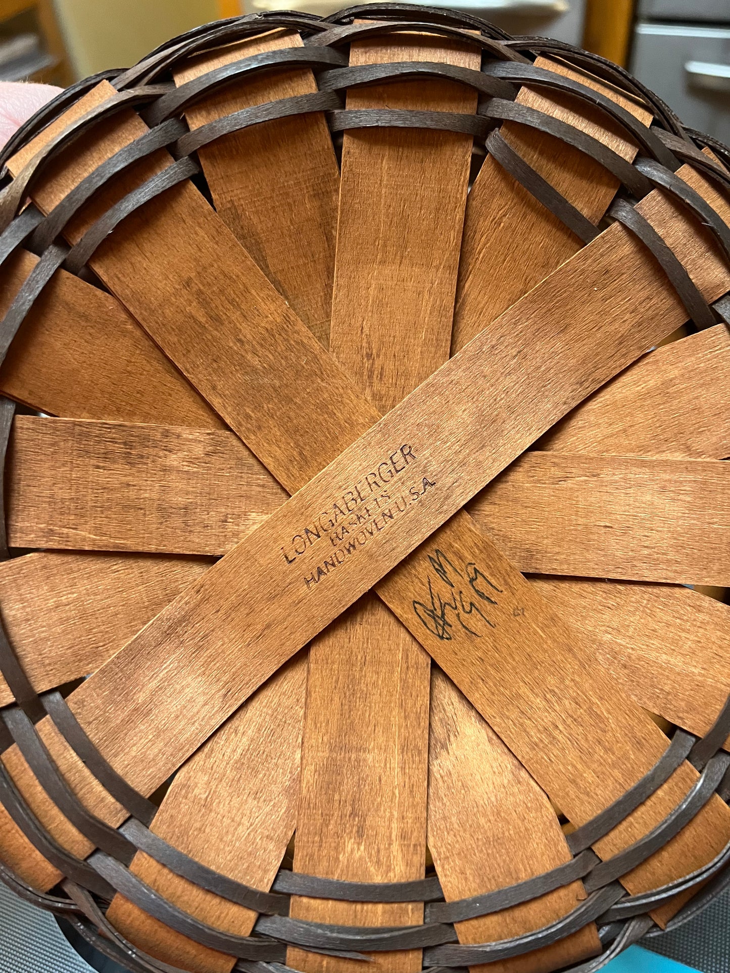 Longaberger Darning Basket with Handle