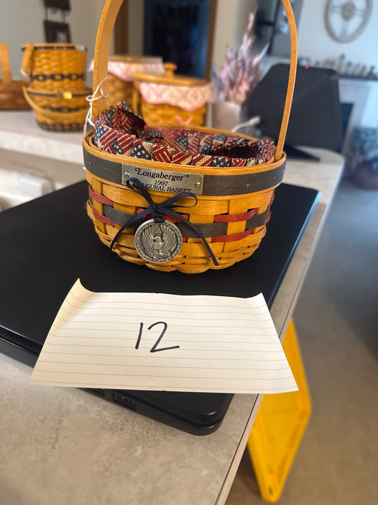 Longaberger 1997 inaugural basket with liner, protector, and tie on