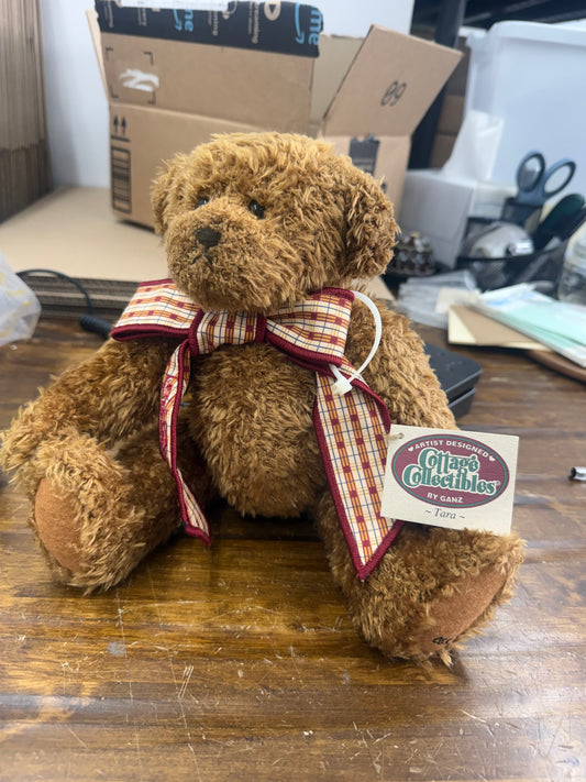 Cottage collectibles bear