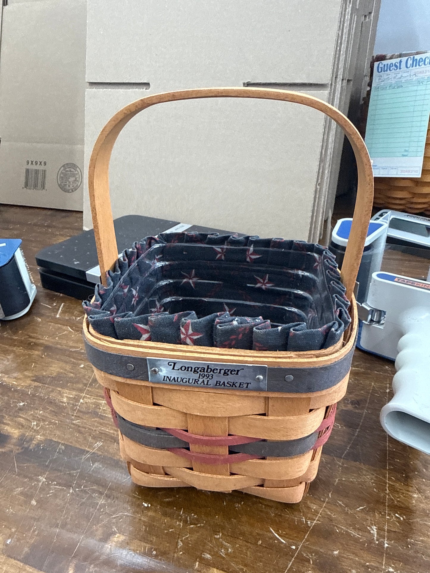 Longaberger 1993 inaugural basket with liner and protector