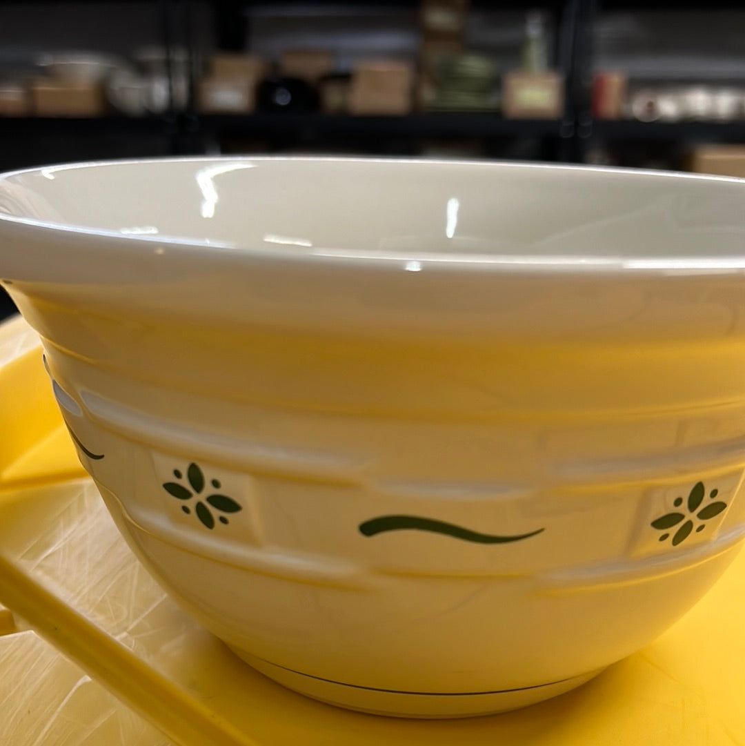 Longaberger Medium mixing bowl in heritage green