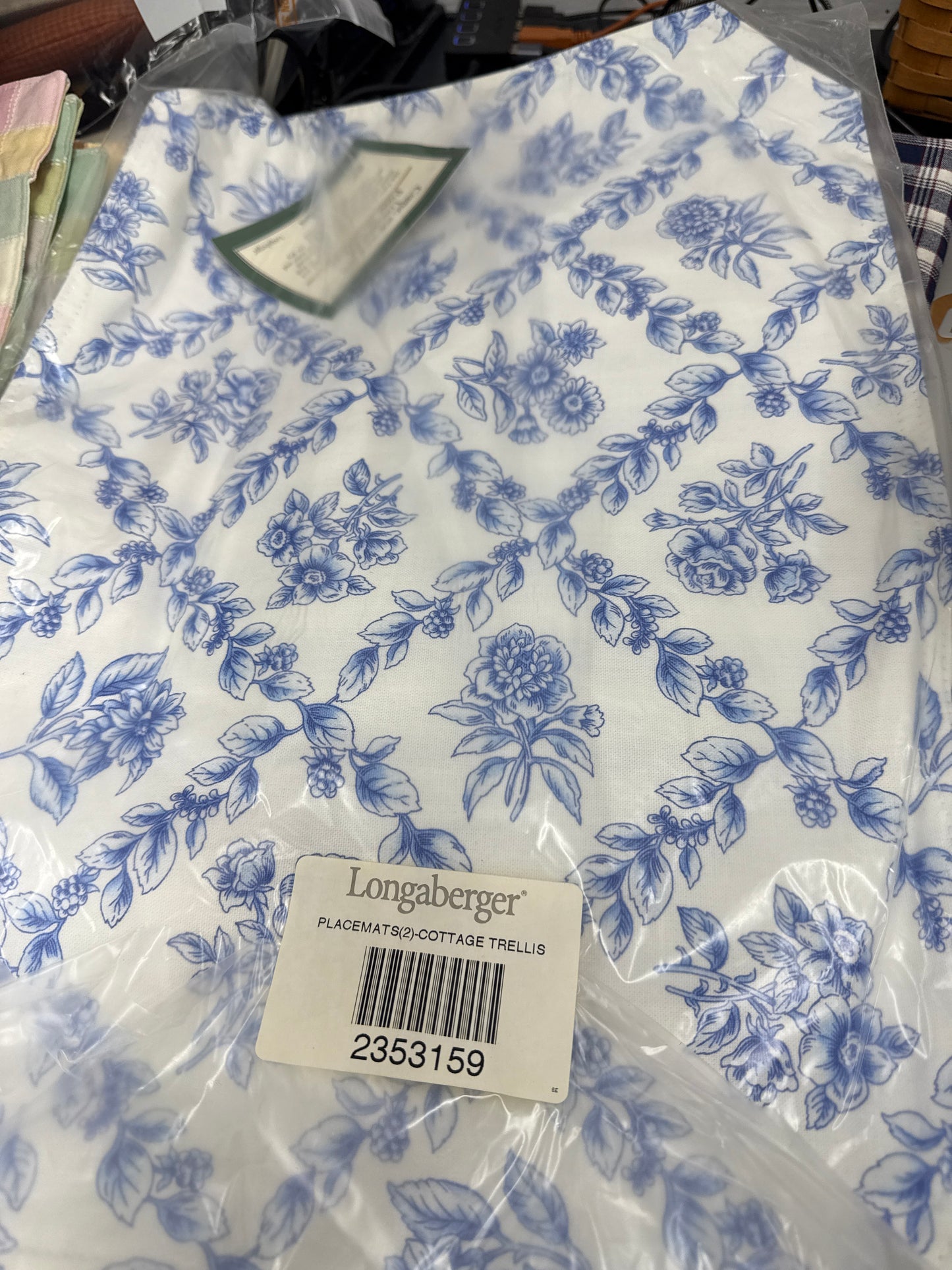 Longaberger cottage trellis napkins set of two. (Have multiples)