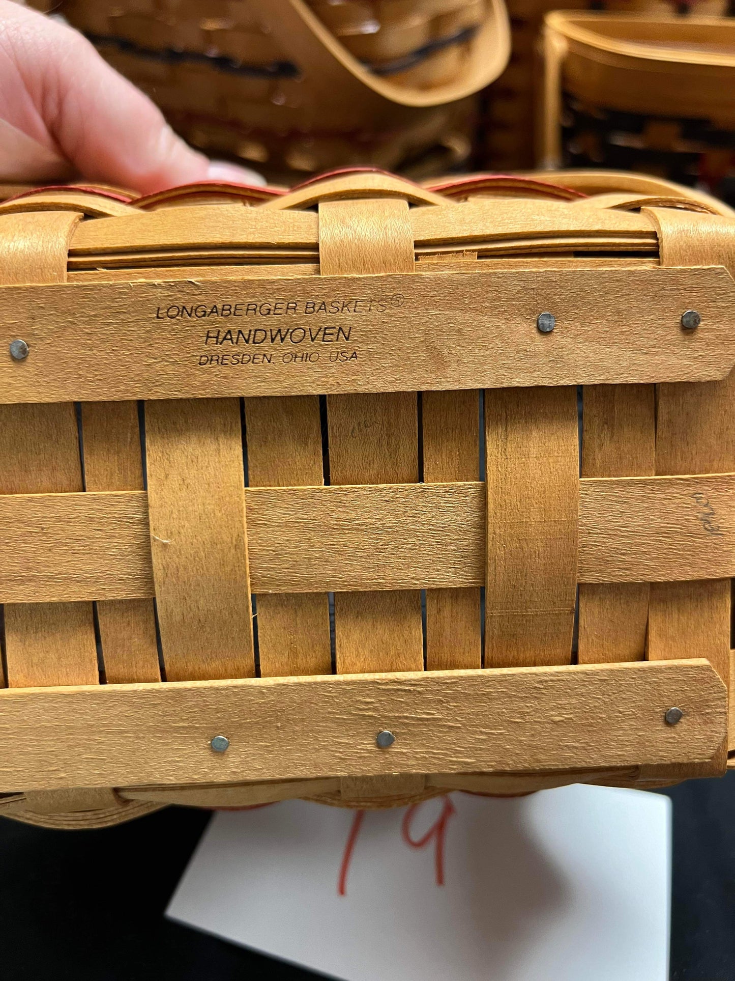 Longaberger 2002 Bee Basket with Liner and Protector