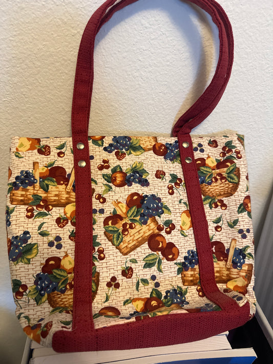 Longaberger small bag in fruits and baskets