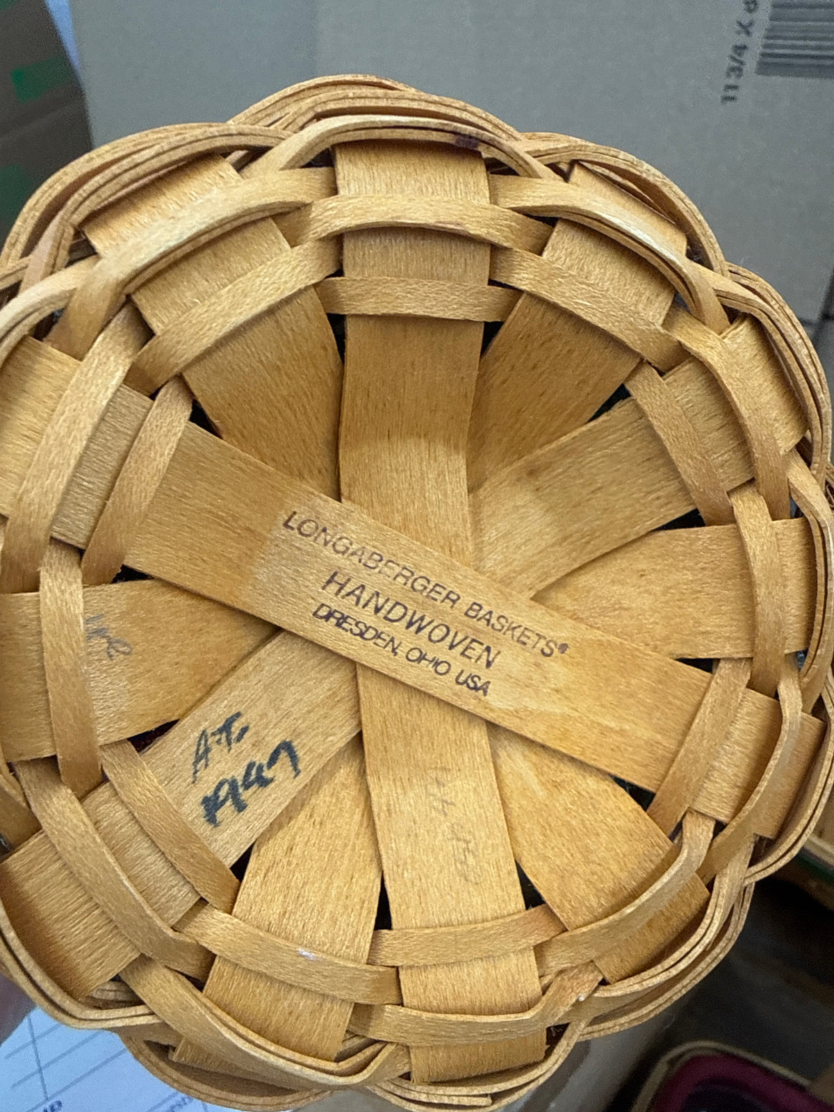 Longaberger 1999 tree trimming peppermint basket with liner, protector, and tie on