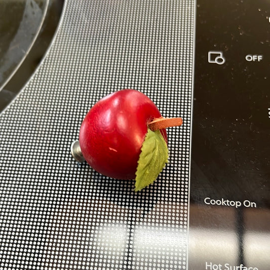 Longaberger Apple Knob