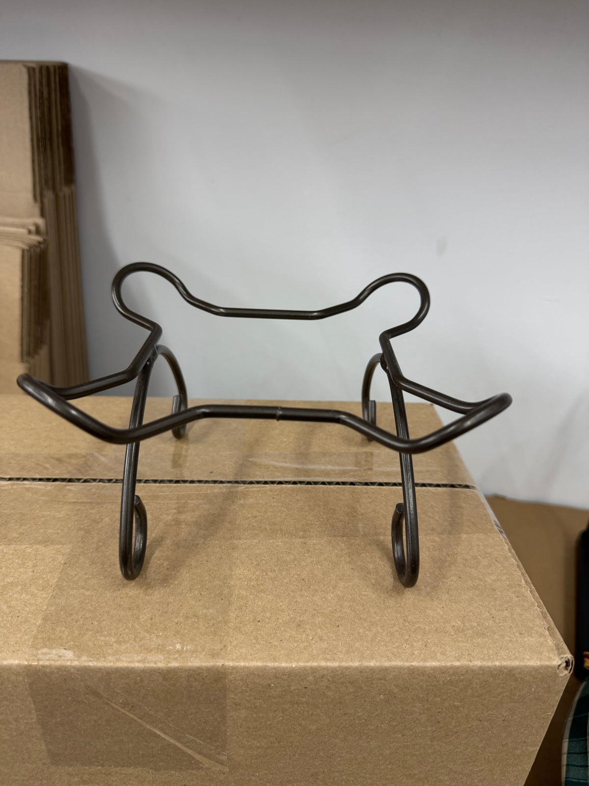 Homestead wrought iron dish holder