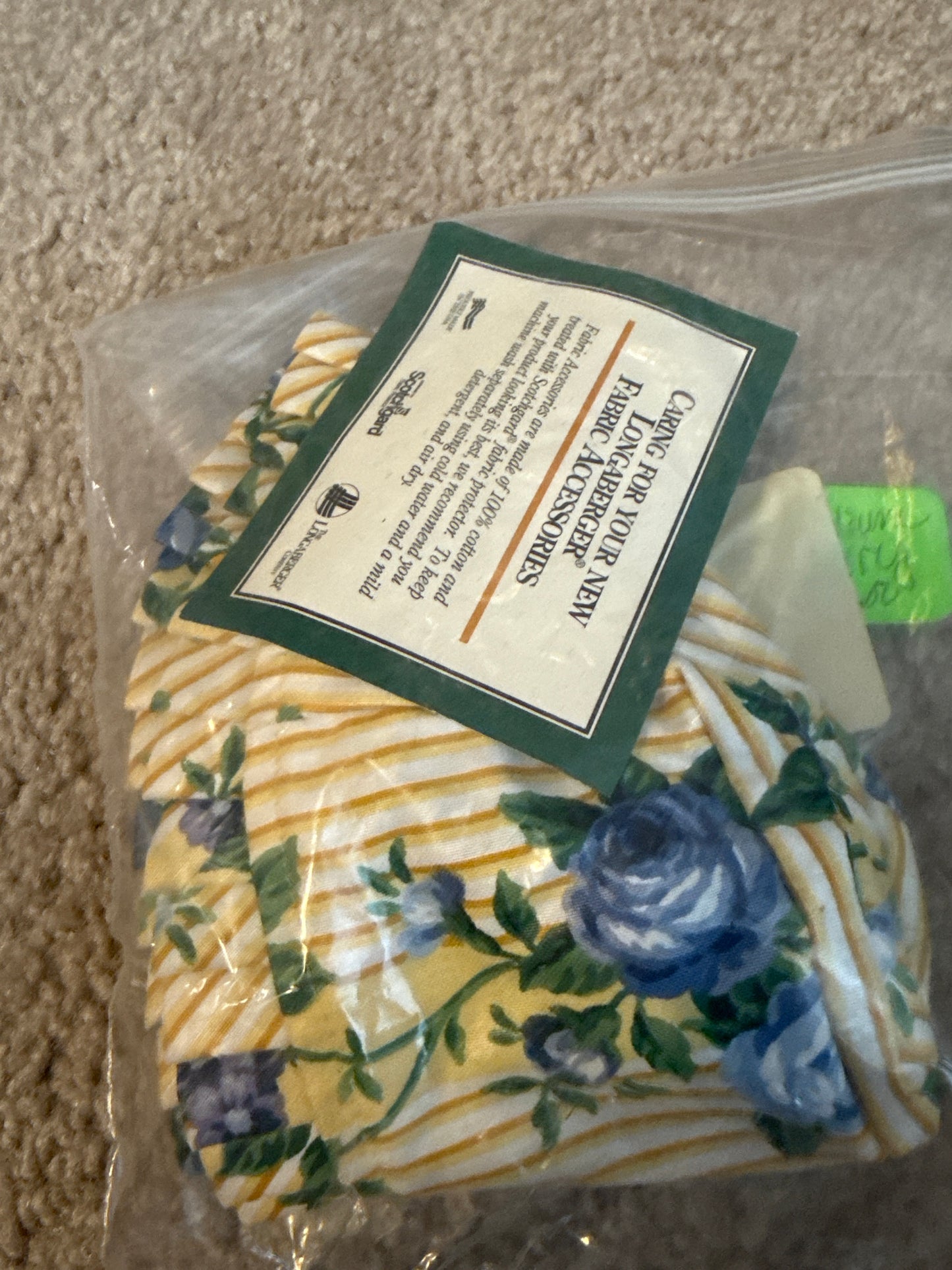 Longaberger medium berry liner in rose trellis