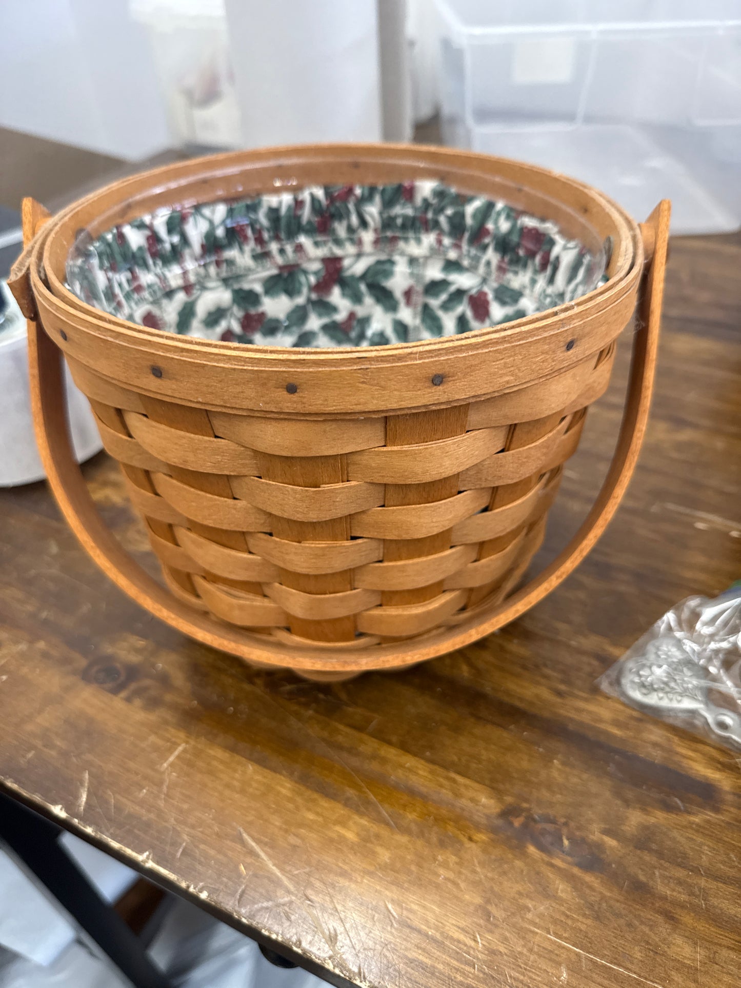 Longaberger medium fruit basket with liner and protector