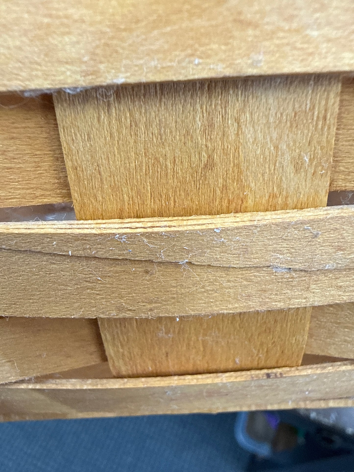 Longaberger 13” measuring basket with protector-has a fee rubbing marks and a cracked splint