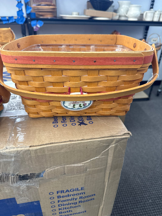 Longaberger 1997 Mother’s Day basket with protector and tie on