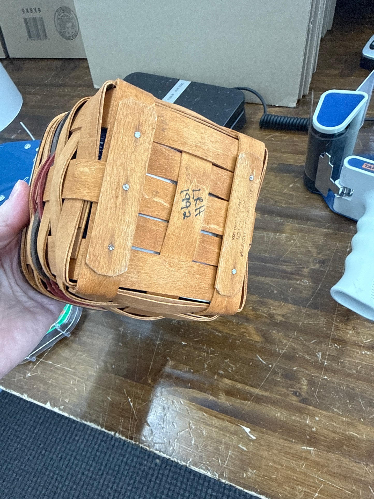 Longaberger 1993 inaugural basket with liner and protector