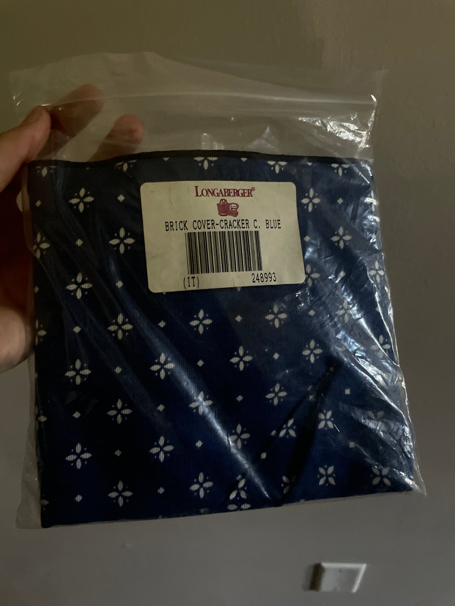 Longaberger Brick cover cracker c. Blue liner