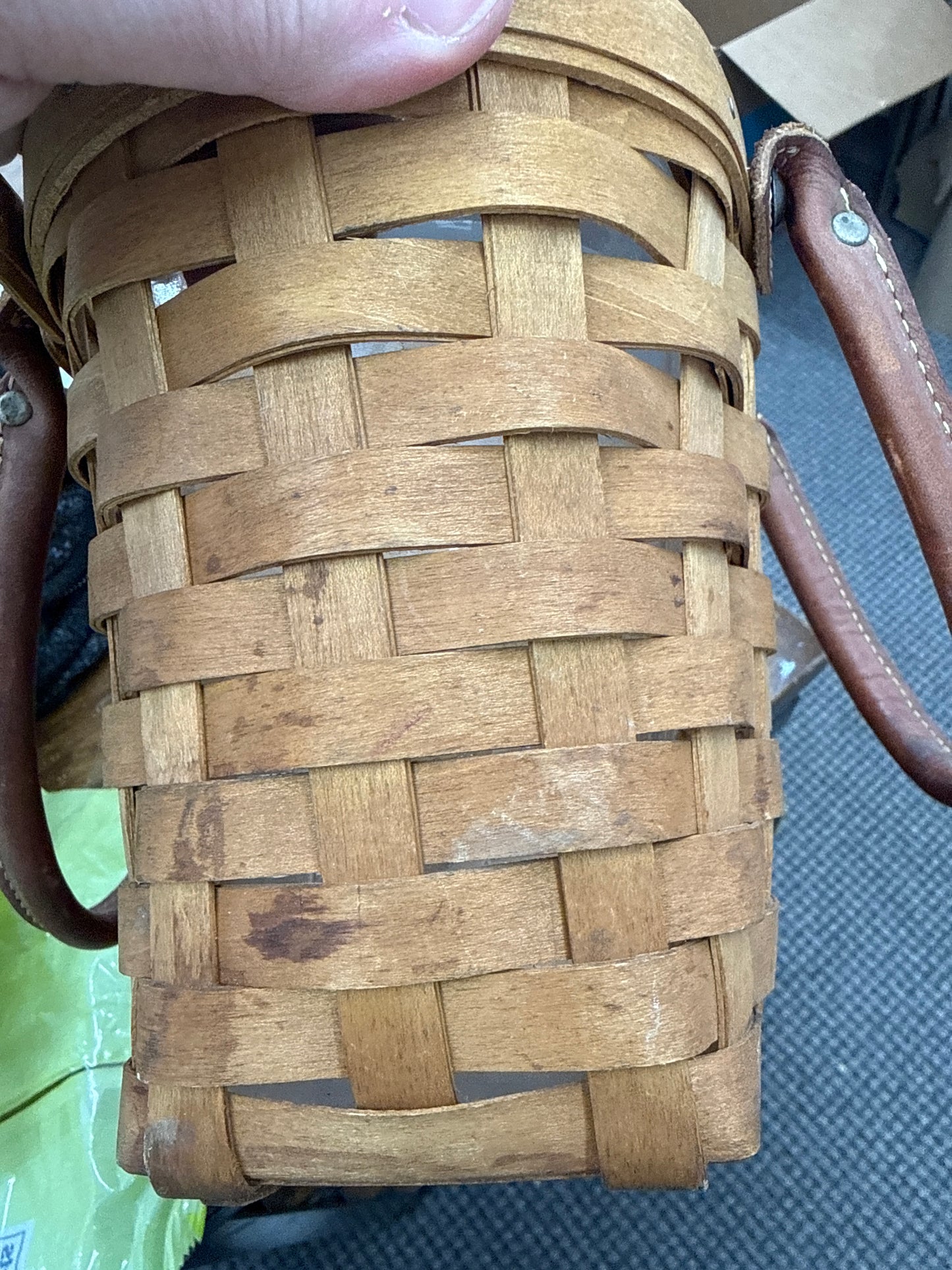 Longaberger small boardwalk with protector-has staining in basket