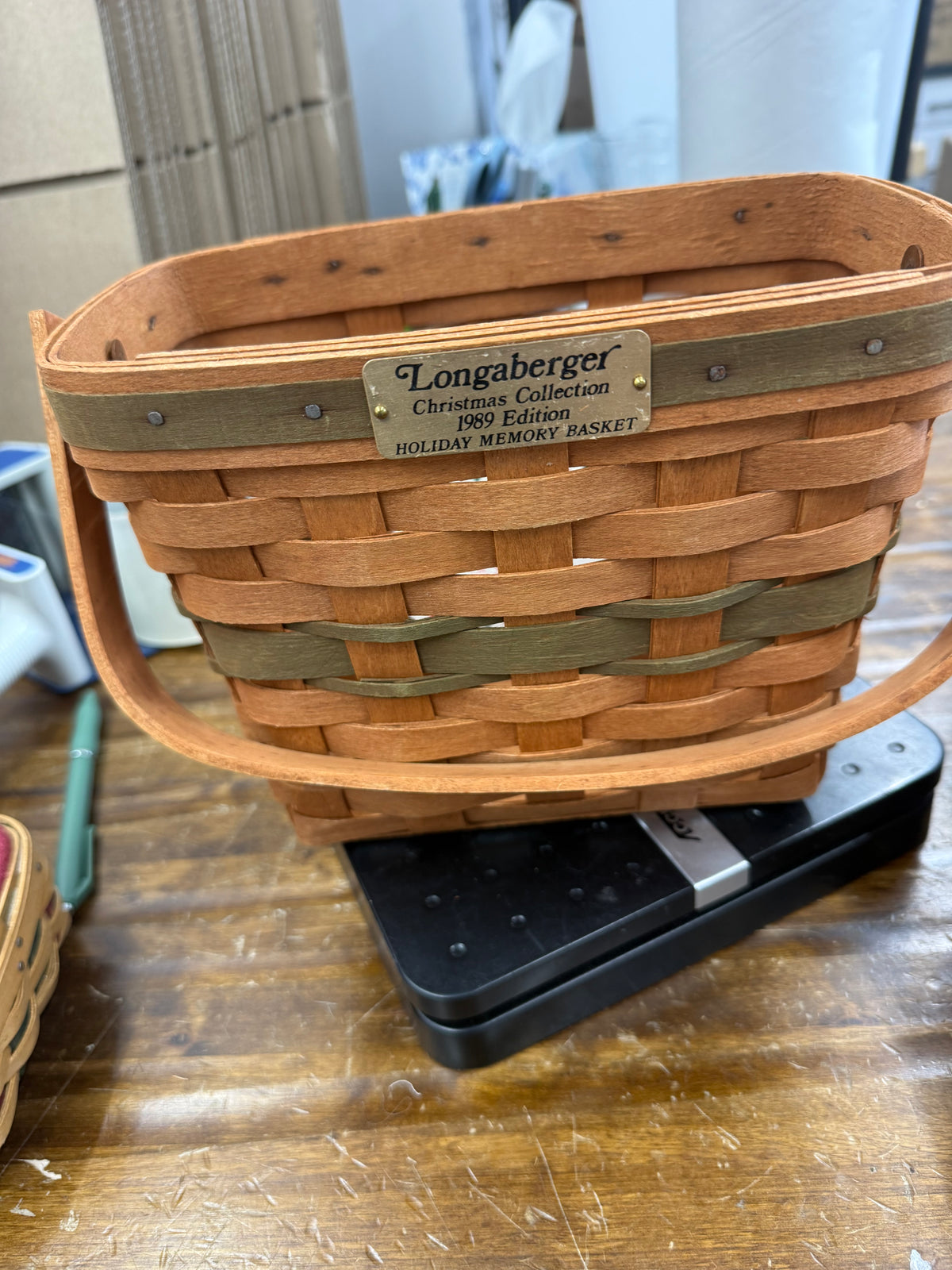 Longaberger 1989 holiday memory basket