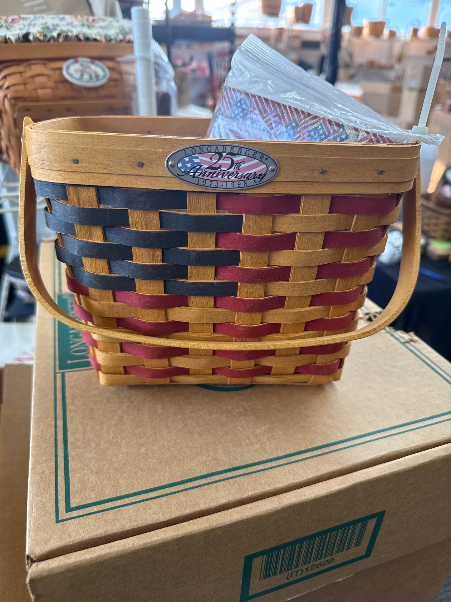 Longaberger 25th anniversary basket with liner and protector