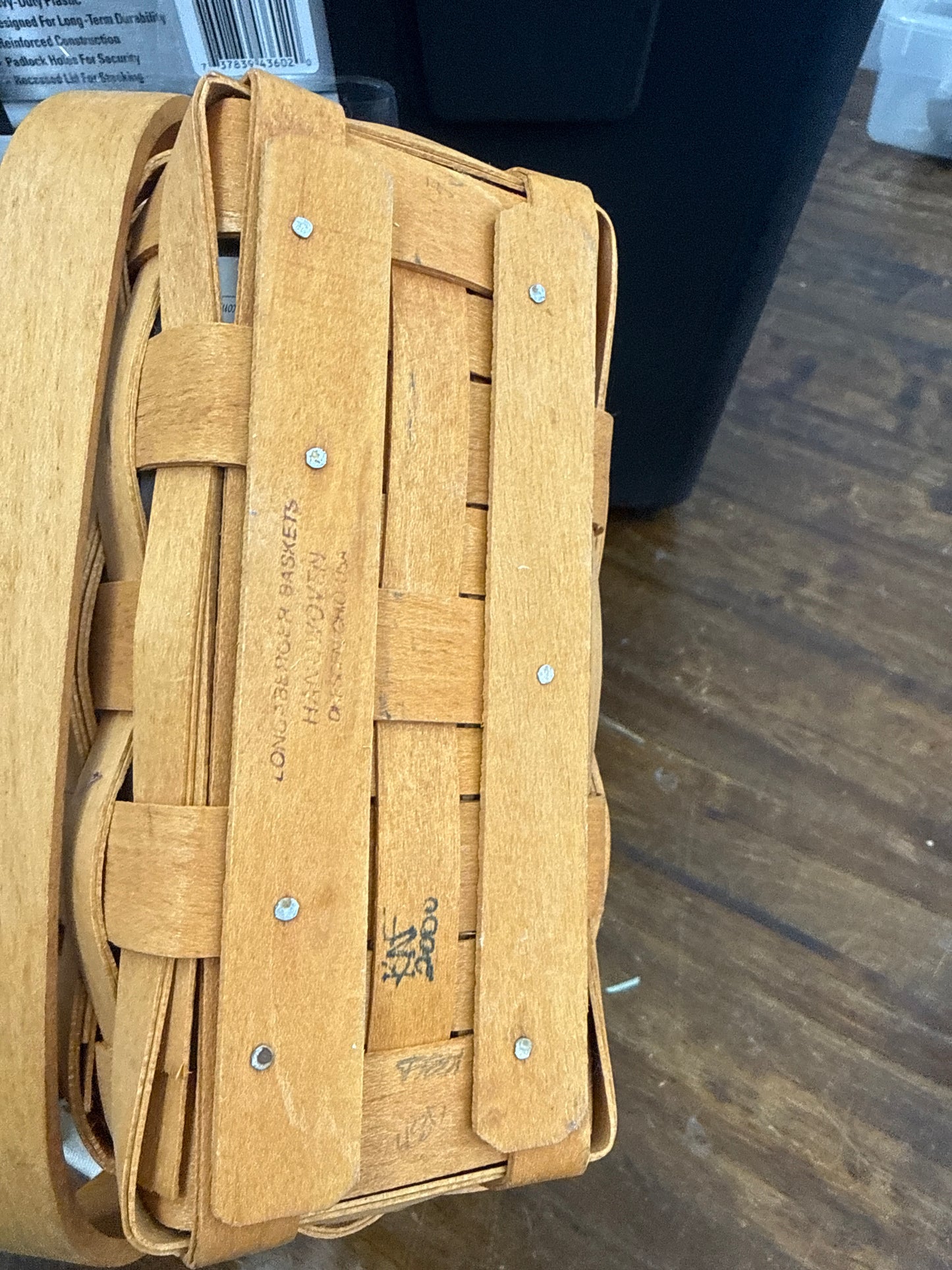 Longaberger 2000 Dresden basket with liner and protector