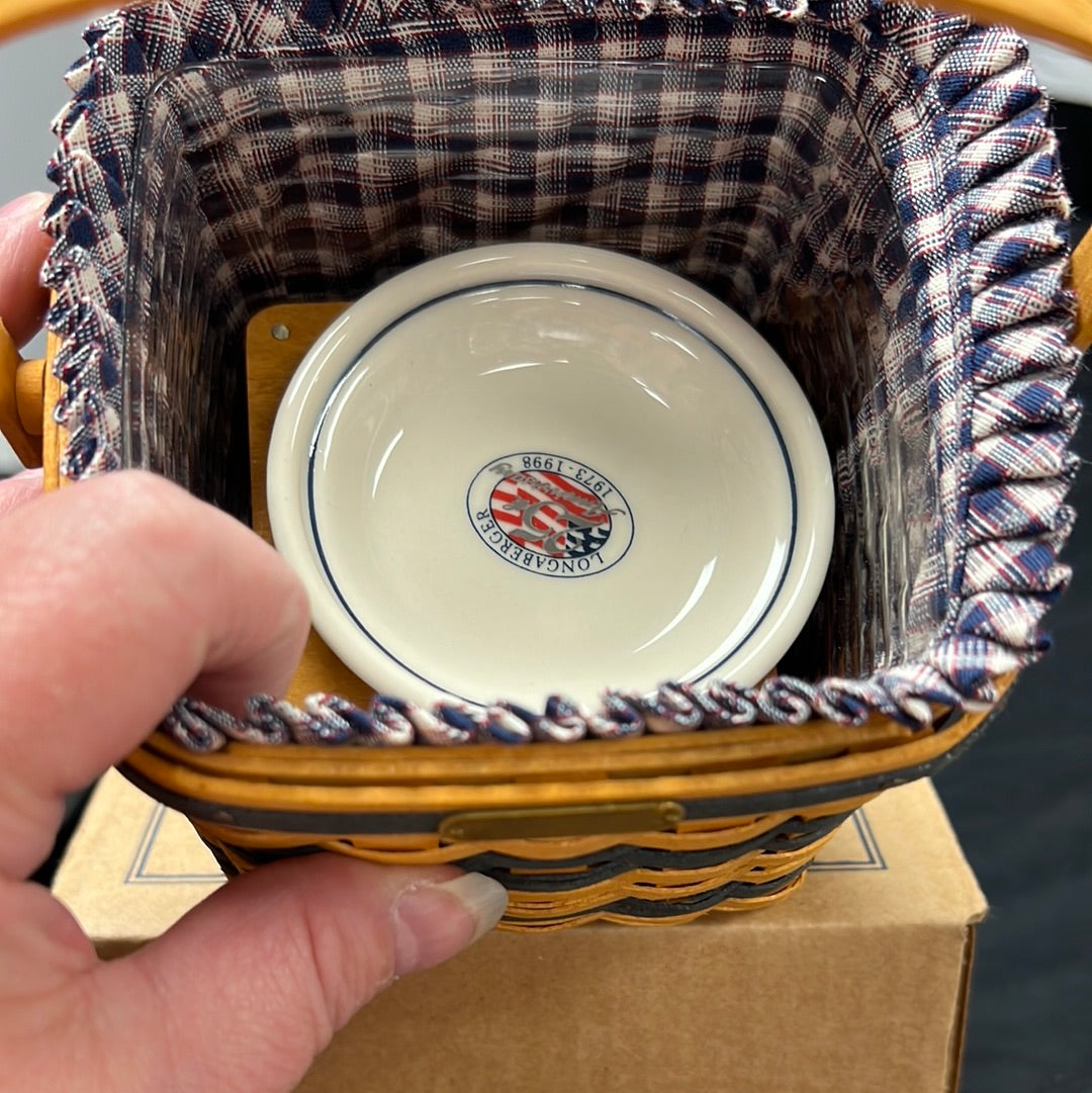 Longaberger mini two pie basket with riser & pie plate