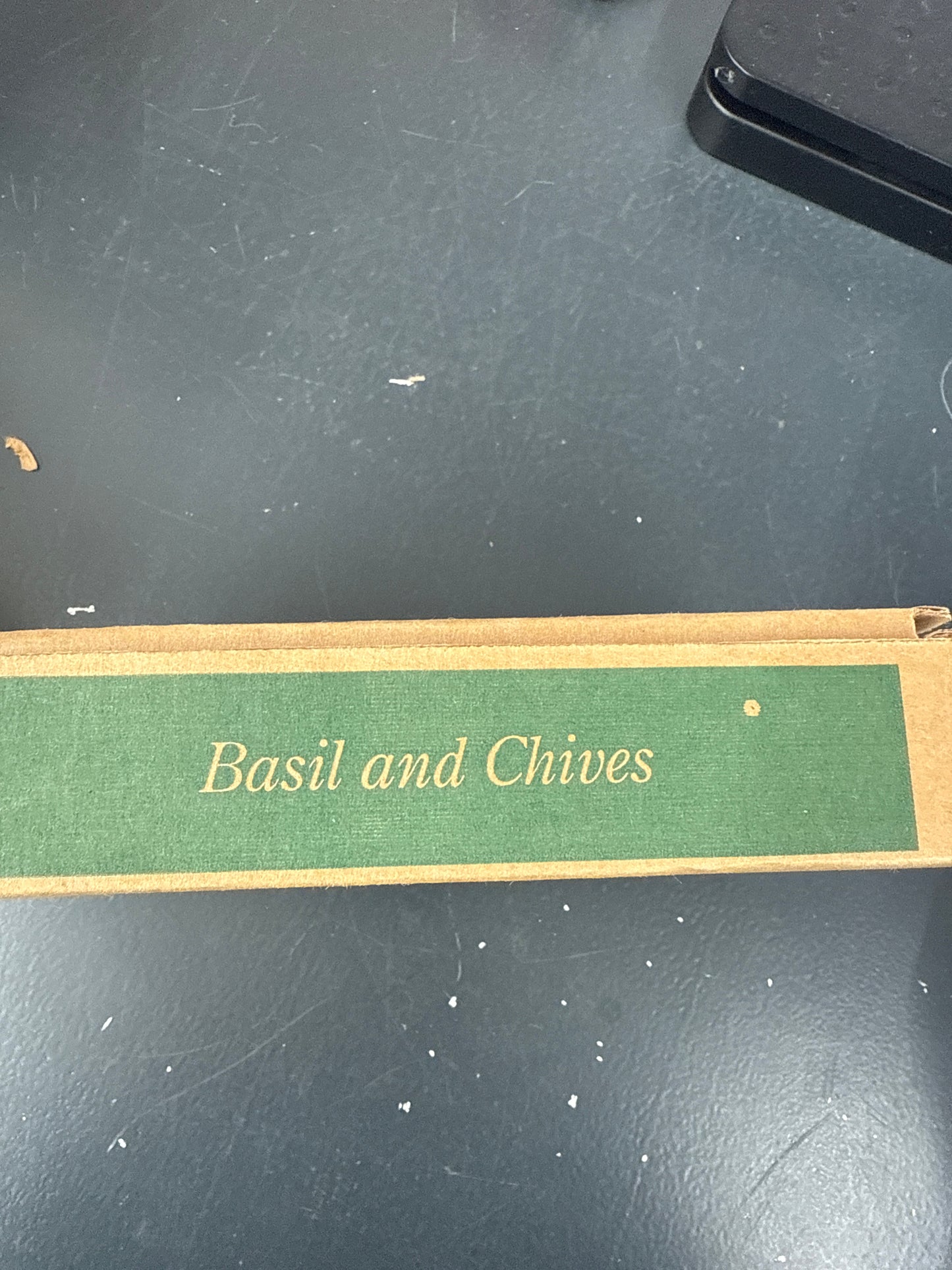 Longaberger herb marker and seed packets gift set-basil and chives
