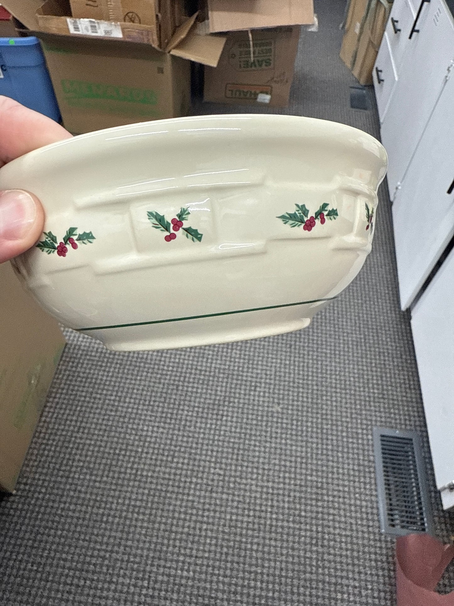 Holly cereal bowl (has small chip)