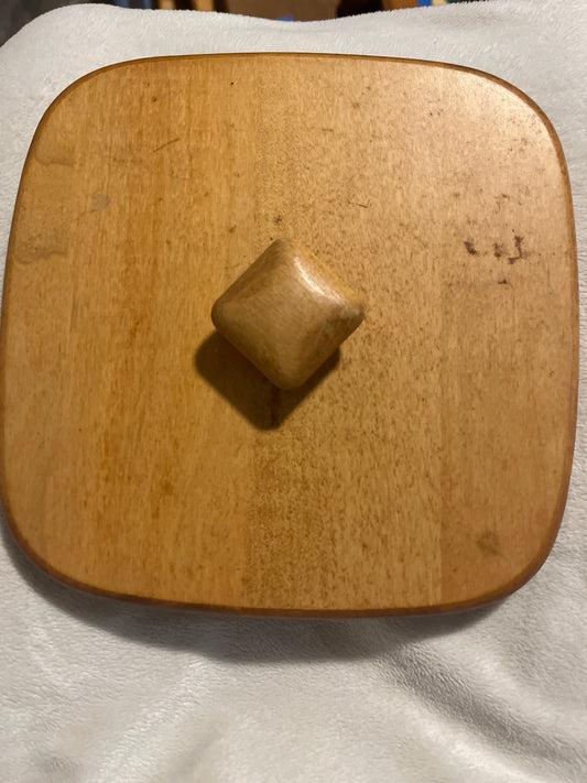 Longaberger 8” square lid