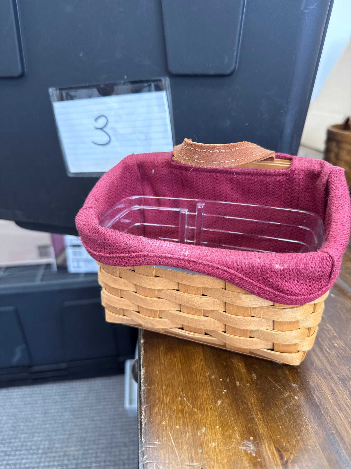 Longaberger 2006 hostess appreciation basket with liner and protector (liner is a little dusty)