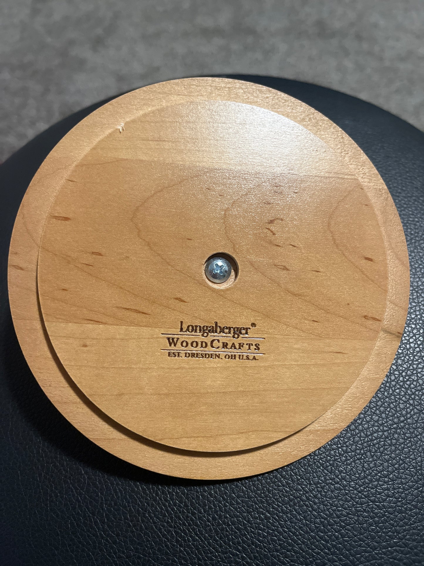 Longaberger 5.75” round lid — metal knob