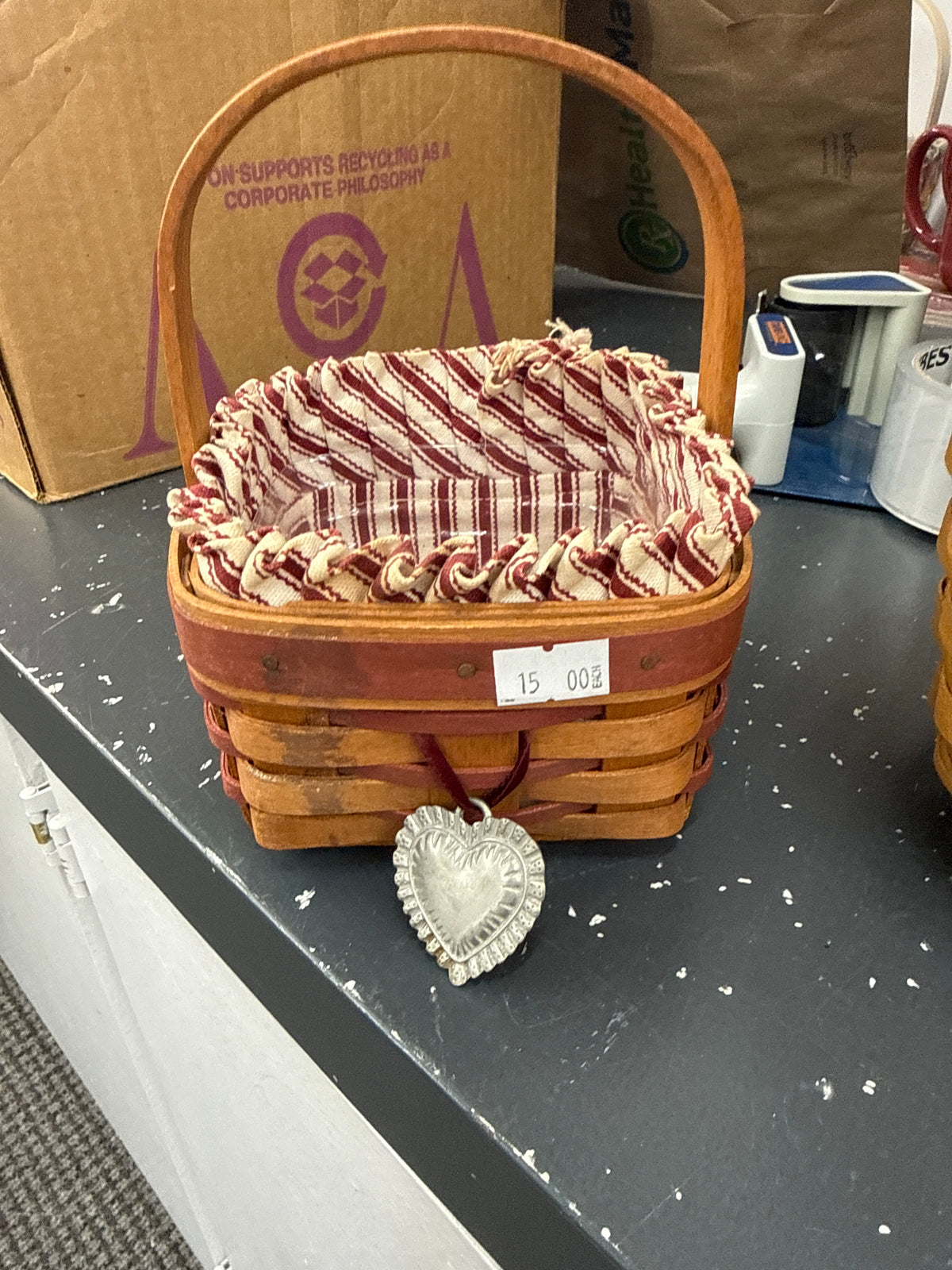Longaberger sweetheart basket with liner, protector, and tie on (staining in front of basket)