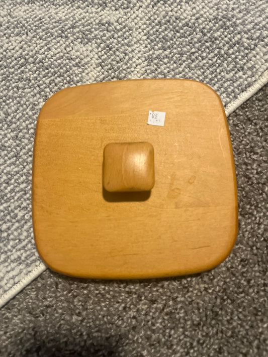 Longaberger 6.5” square lid