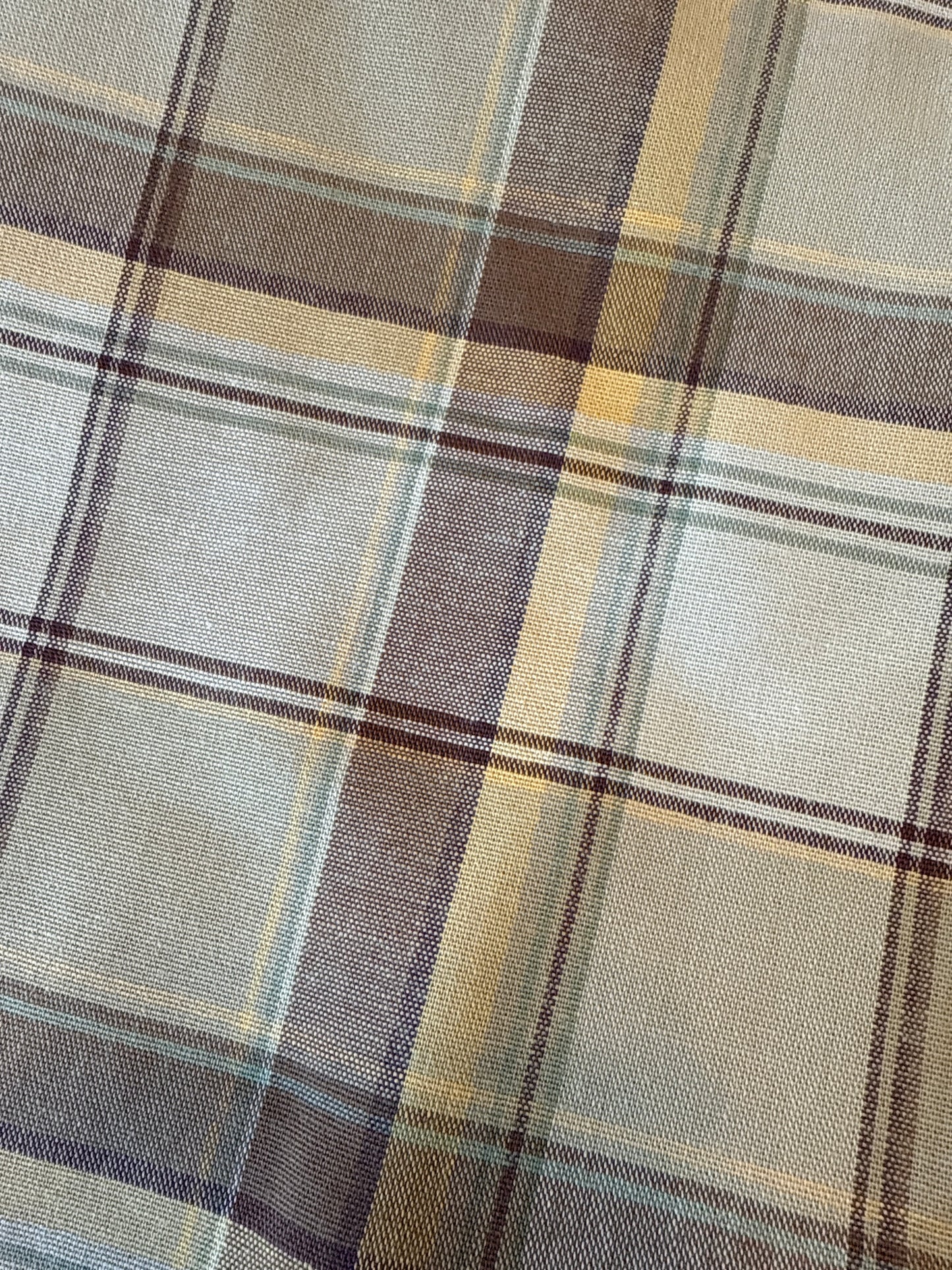 Longaberger 36x36 table square in butternut plaid