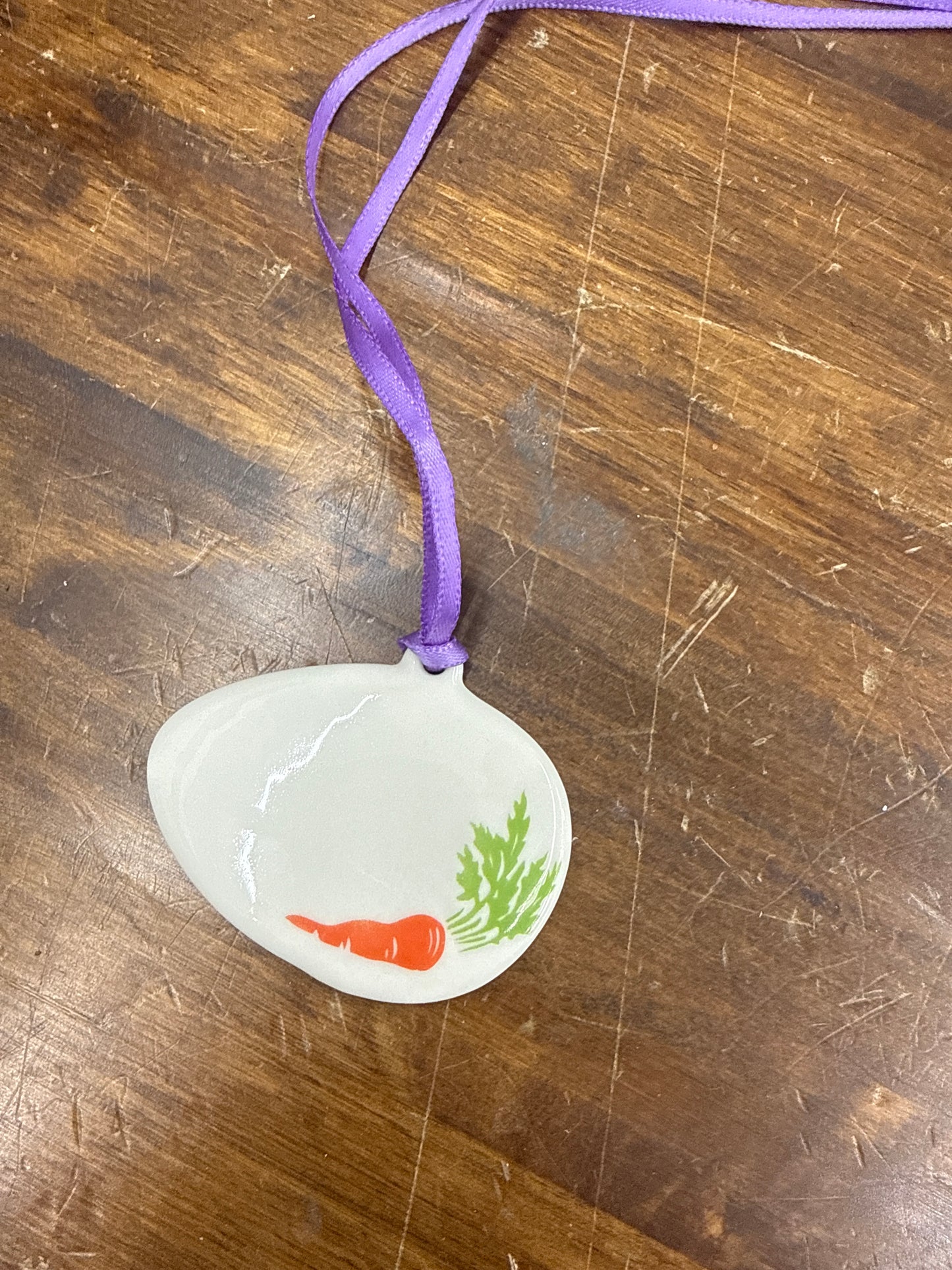 Longaberger carrot tie on