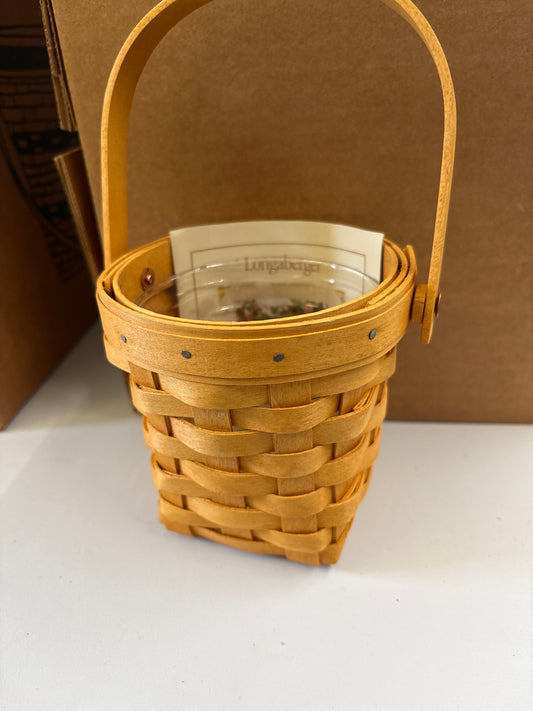 Longaberger 2002 horizon of hope basket and protector