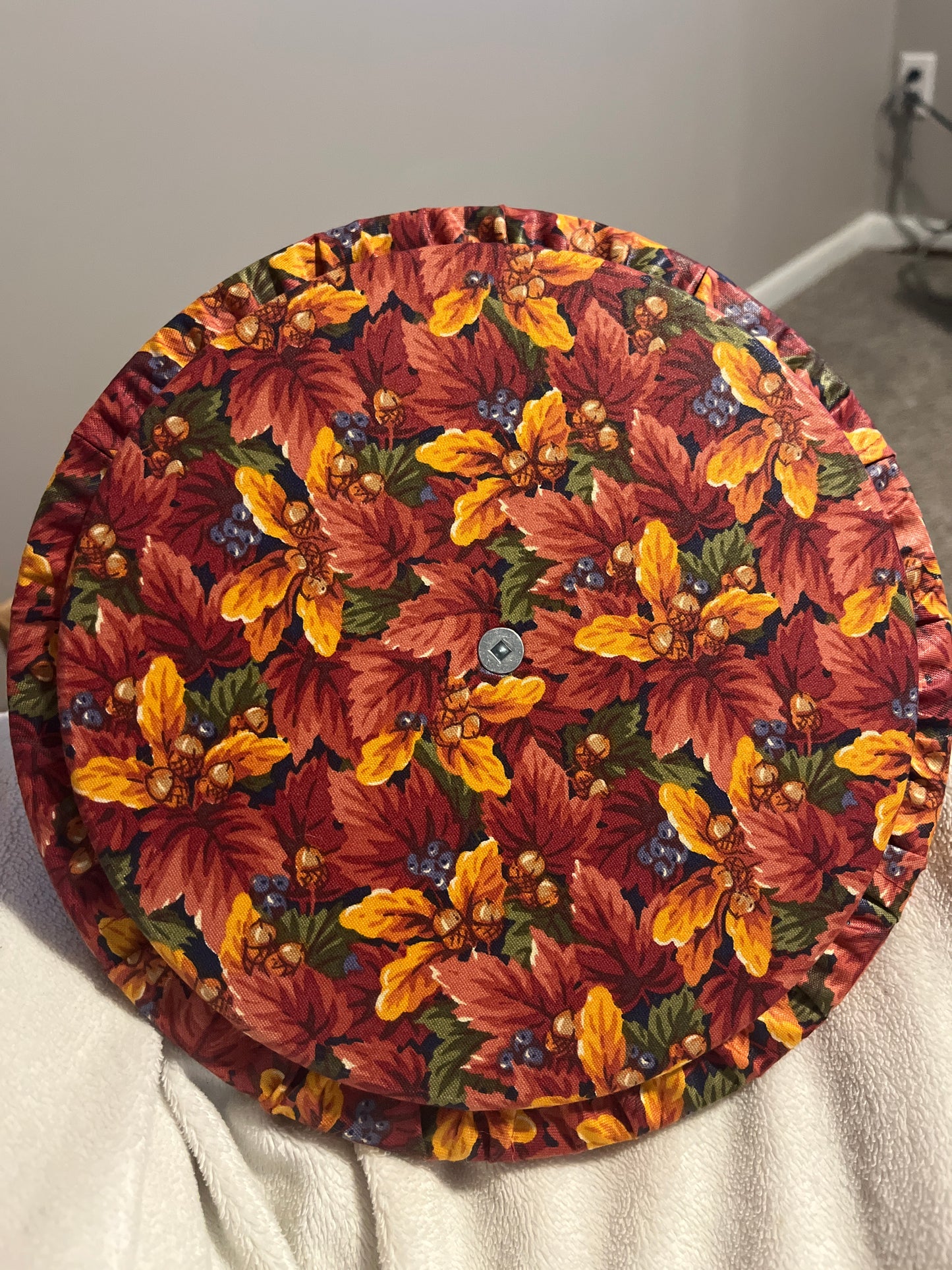 Longaberger 9.5” round pumpkin basket lid