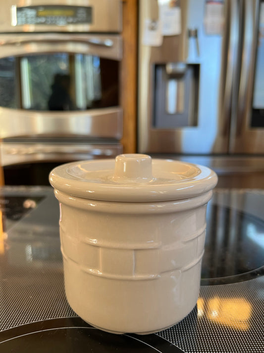 Longaberger salt Croc with lid in ivory