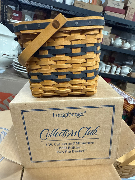 Longaberger jw mini two pie basket with riser