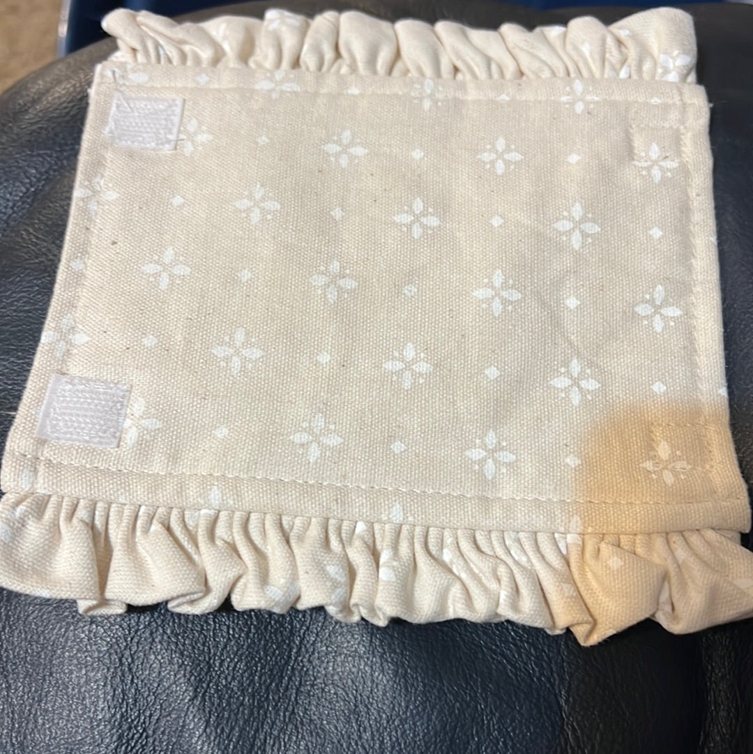 Longaberger handle gripper in natural