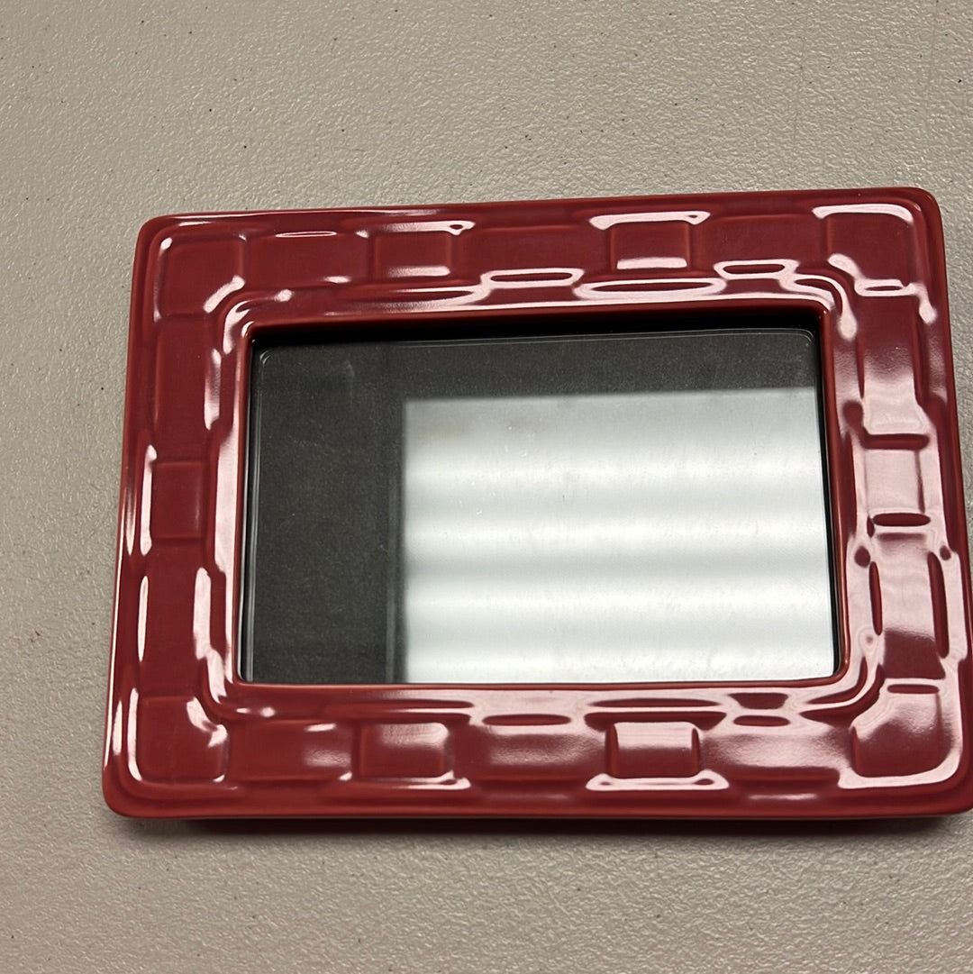 Longaberger 4x6 picture frame in paprika