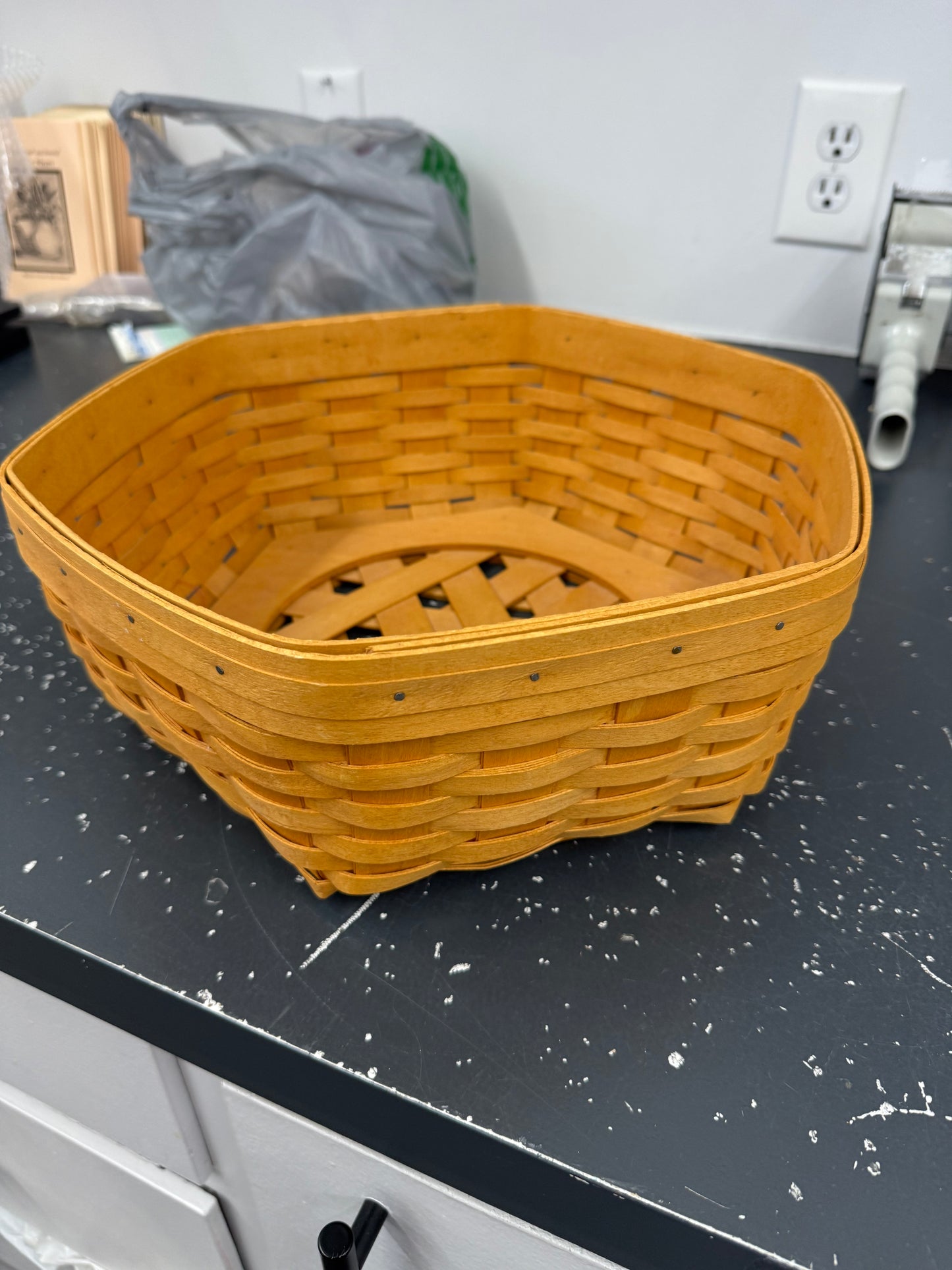 Longaberger 14” generations basket