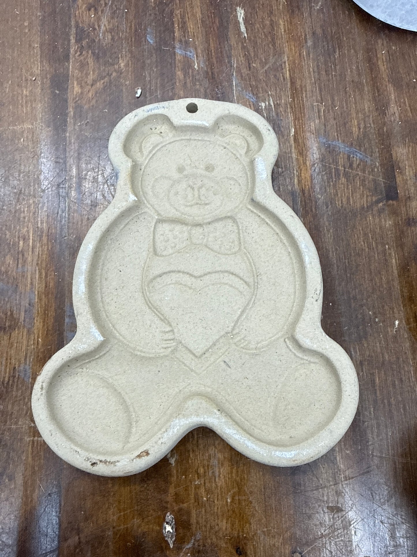Pampered chef teddy bear mold