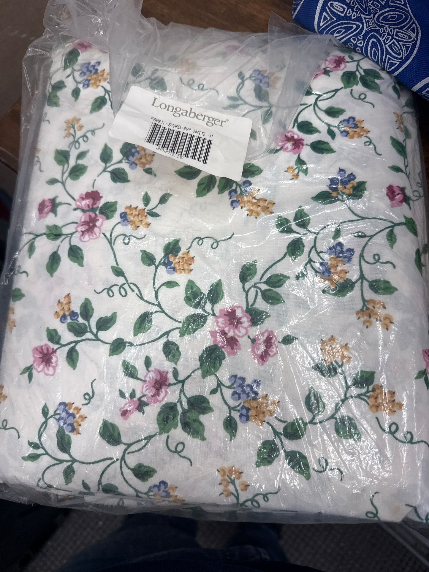 Longaberger 5yards 98” fabric in white vine