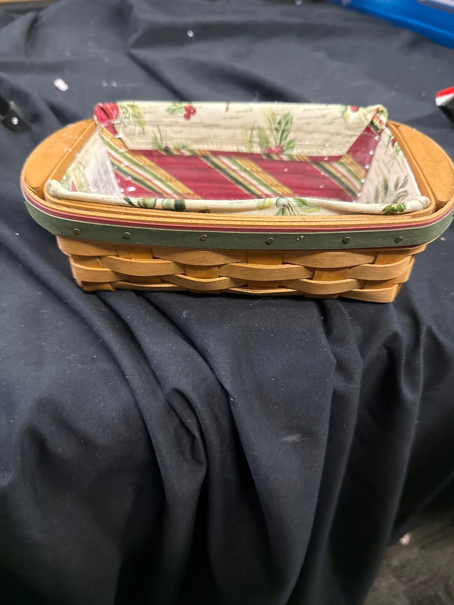 Longaberger holiday helper small loaf